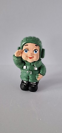 Силиконовая форма Танкист 8 см.